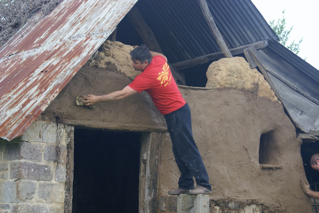20110419-20110828 Restoring Le Boquet Bread Oven 23.jpg